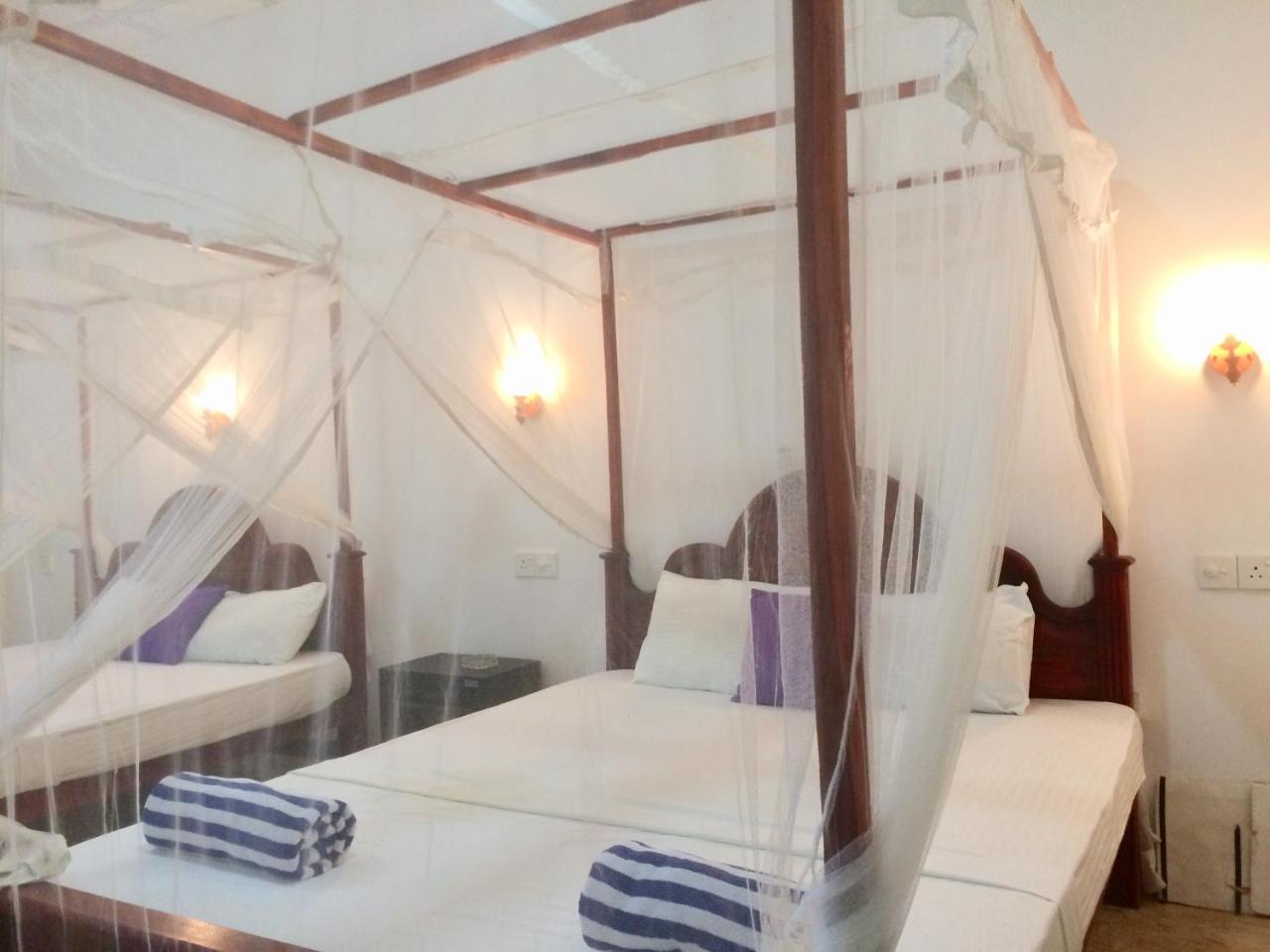 Aloha Beach Resort Tangalle Exterior foto
